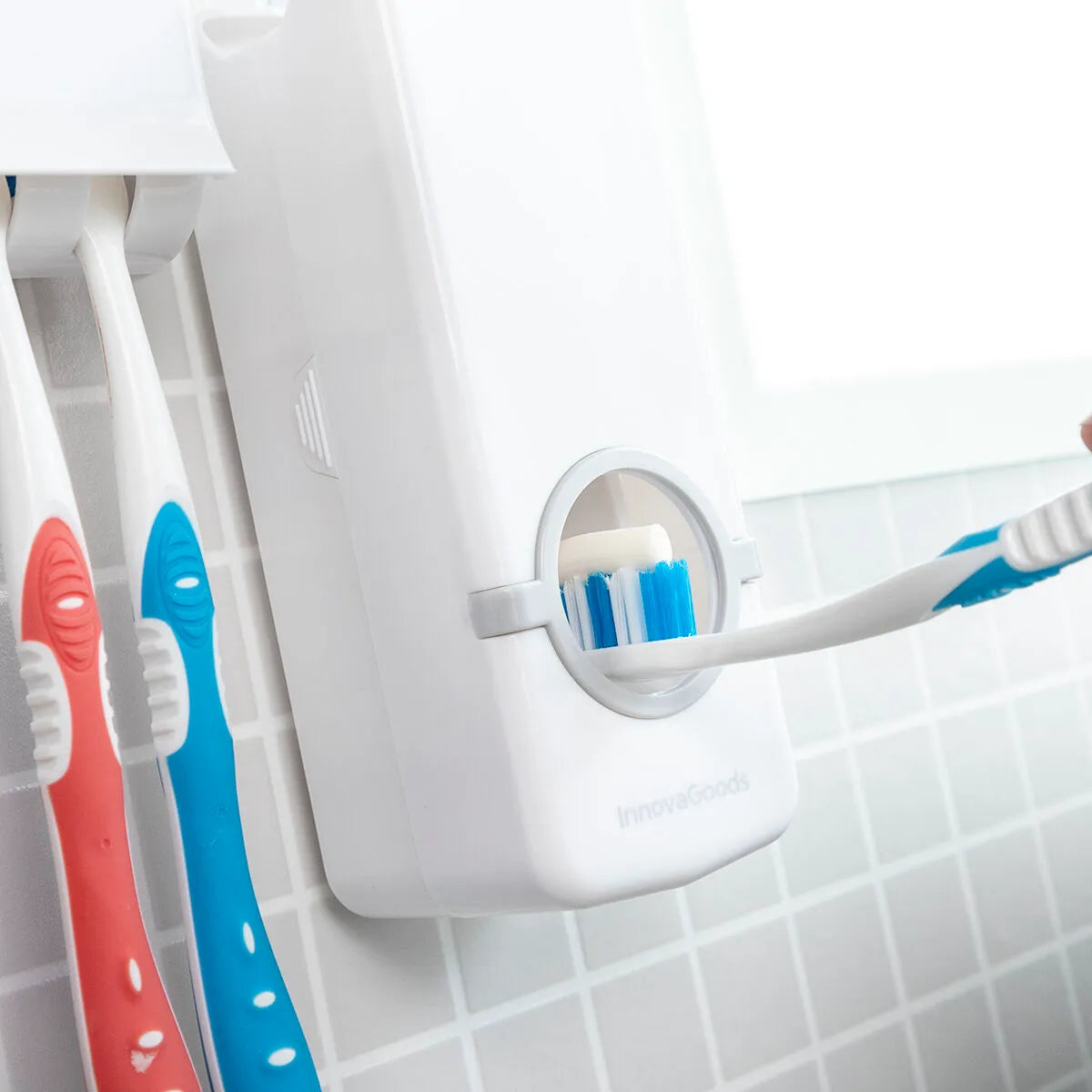 Organizador De Cepillos y Dispensador De Pasta Dental